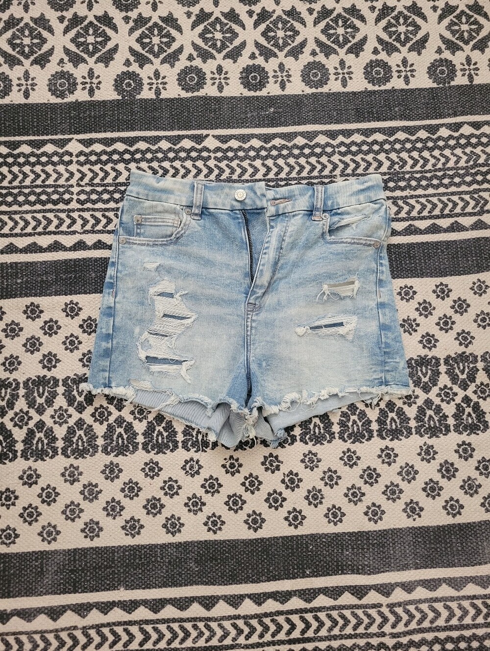 American Eagle Outfitters Light Blue Distressed Denim Cutoff Shorts Curvy High